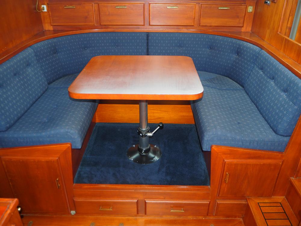 Vorschiff, Innenausstattung